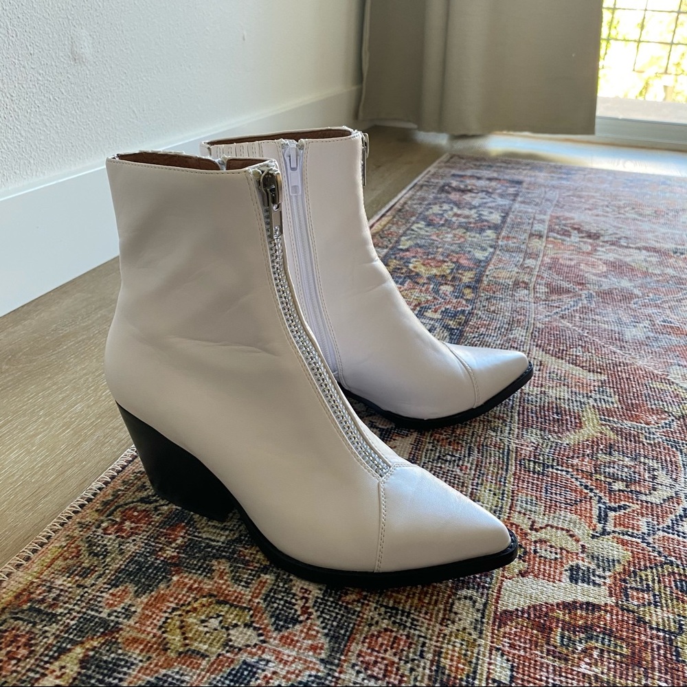 Jeffrey Campbell Landyn Zip Front Booties